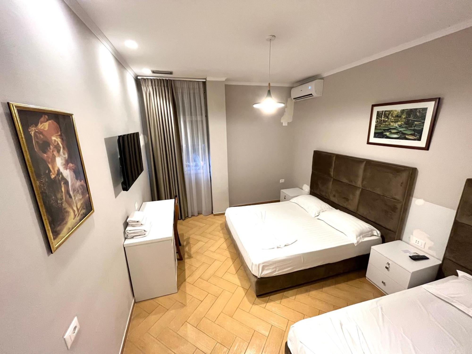 Hotel Nobel Center Tirana Exterior photo